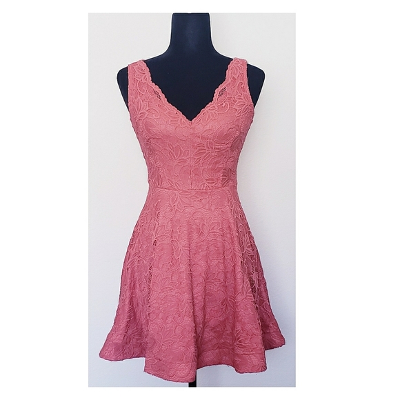 B Darlin Dresses & Skirts - B DARLIN LACE DRESS